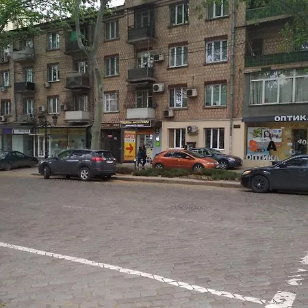Улица Пушкинская/Угол Успенской Διαμέρισμα Οδησσός